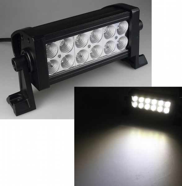 LED Scheinwerfer - 12x3W LED 10-30 Volt, 2300 Lumen, schwarz